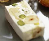 Mandel-Nougat