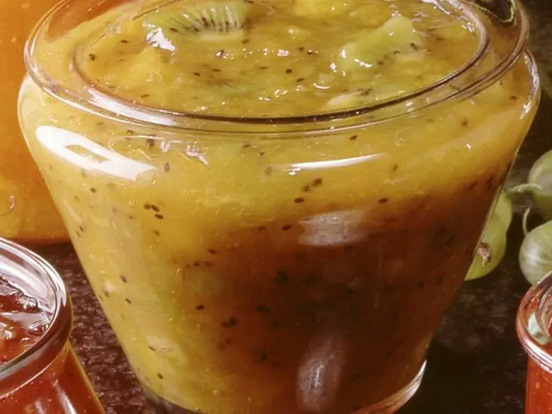 Kiwi-Pfirsich-Marmelade