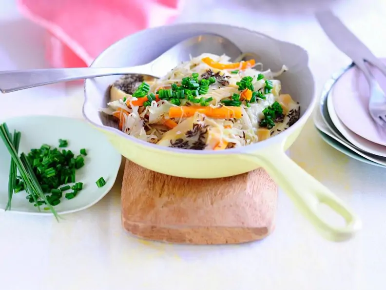 Weißkohl mit Weichkäse