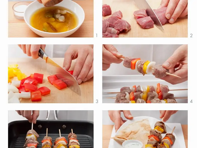 Fleischspieße mit Gemüse
