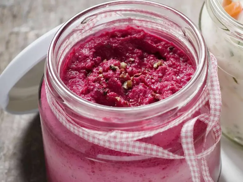 Aufstrich mit Roter Bete