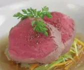 Pochierte Filetsteaks