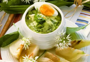 Fenchel mit Avocado-Bärlauch-Sauce