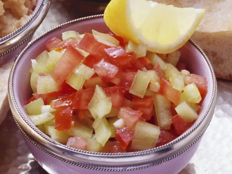 Tomaten-Paprika-Salat
