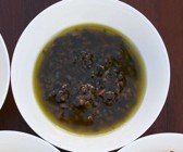 Oliven-Basilikum-Sauce
