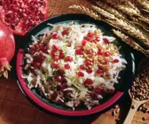 Weißkohl-Dinkel-Pfanne mit Granatäpfeln