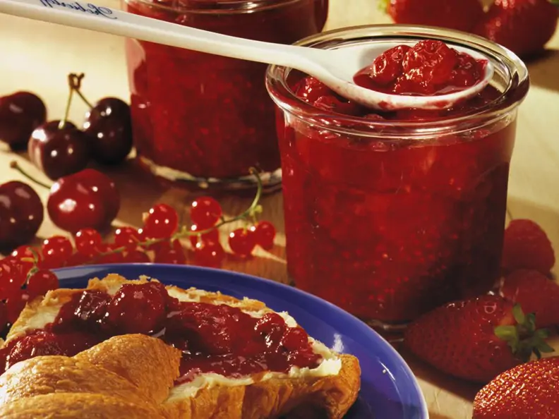 Rote-Grütze-Konfitüre