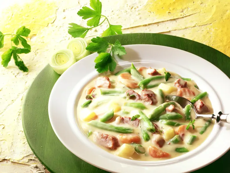 Bohneneintopf mit Kartoffeln