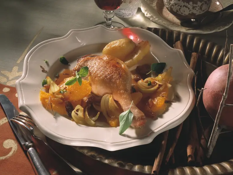 Martinsgans mit Orangen und Zwiebeln