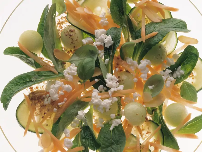 Zarter Frischkäsesalat