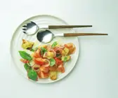 Warmer Tomaten-Brot-Salat