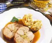 Gefüllter Schweinerollbraten mit Knödel