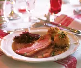 Burgunderschinken mit Preiselbeerrotkohl