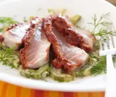 Thunfisch mit Gurke