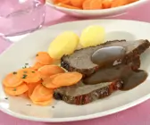 Rinderbraten im Römertopf