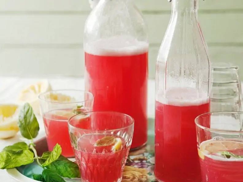 Rhabarberlimonade