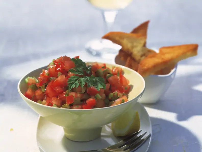 Tomaten-Salsa mit Kräutern