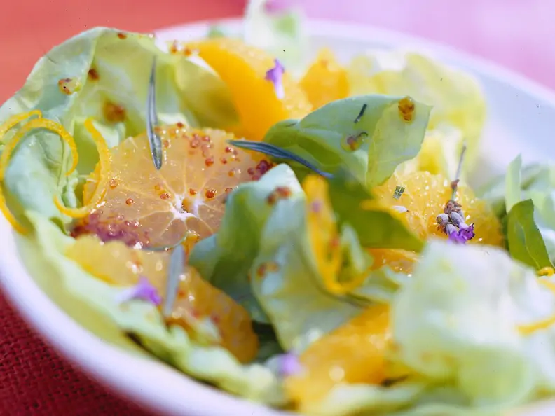 Orangensalat mit Honig-Vinaigrette