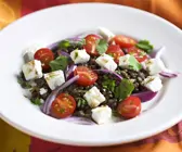 Linsensalat mit Käse