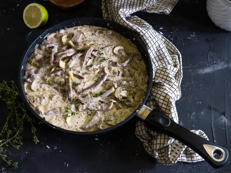 Boeuf Stroganoff