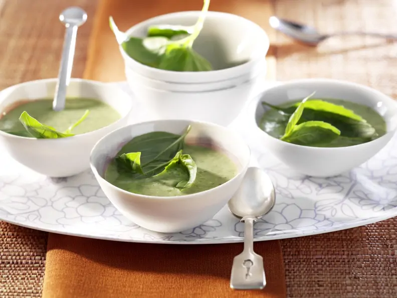 Kartoffel-Basilikum-Cremesuppe