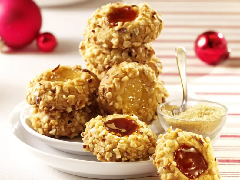 Husarenkrapfen mit Haselnüssen