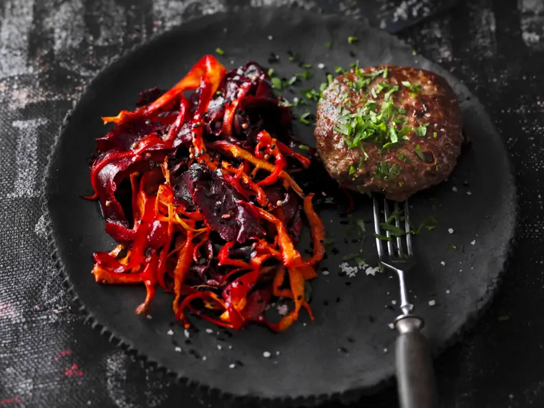 Frikadellen mit Gemüse