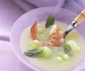 Melonensuppe mit Garnelen