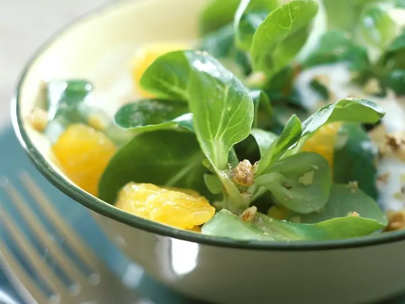 Fruchtiger Feldsalat