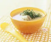 Gemüsesuppe mit Hafer-Klößchen