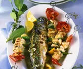 Makrele und Fischspieße vom Grill