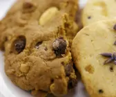 Erdnuss-Schoko-Cookies