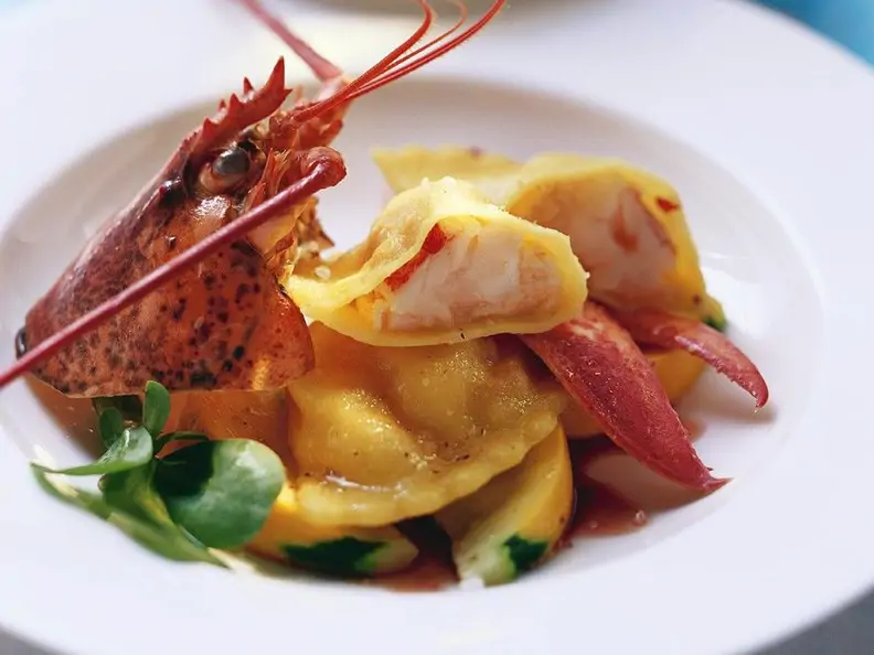 Ravioli mit Hummerfüllung