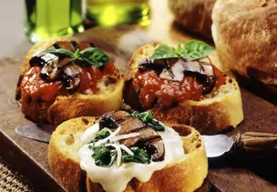 Verschiedene Crostini