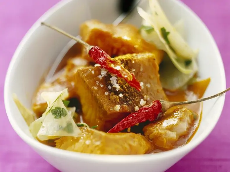 Scharfes Fischcurry
