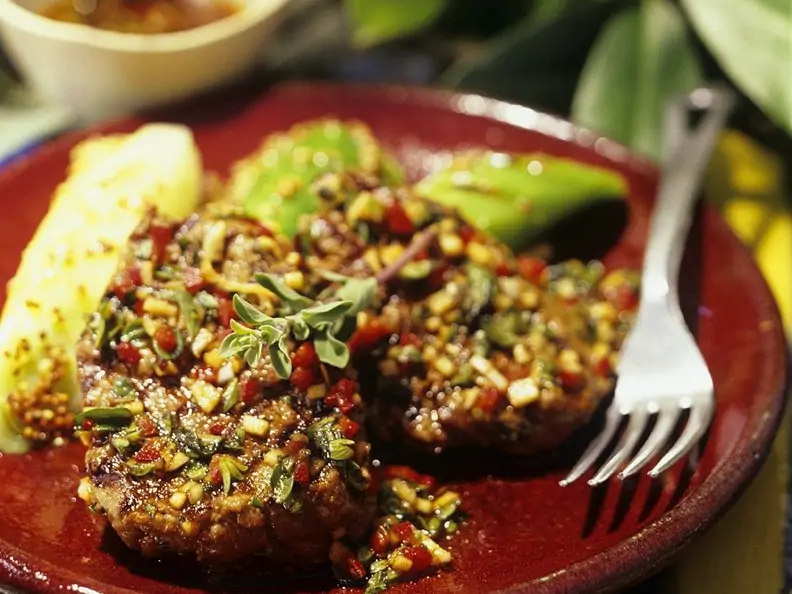 Rindersteak mit Sauce