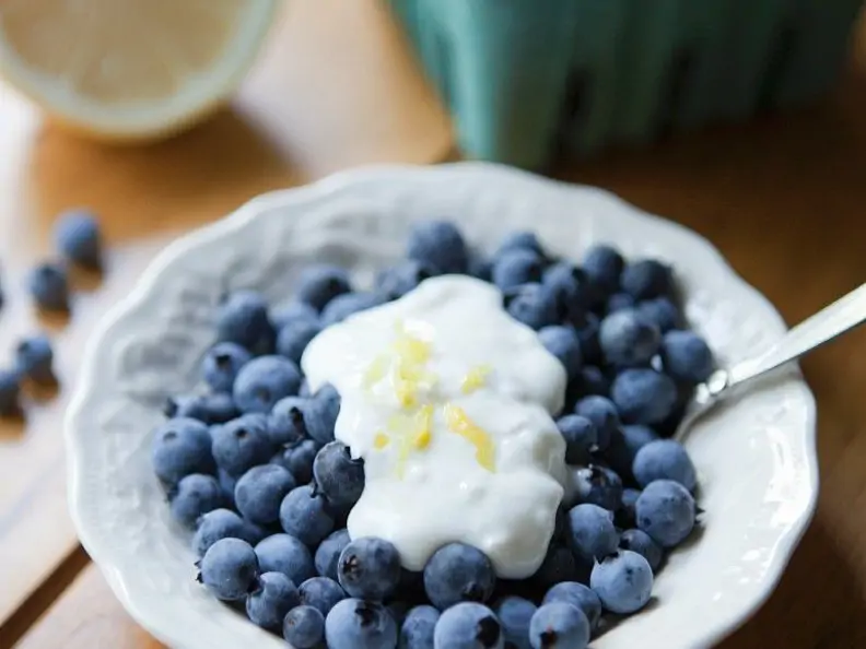 Joghurt mit Blaubeeren