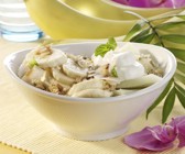 Kokos-Müsli mit Banane und Melone