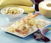 Scampi-Spieße mit Melonen-Bananen-Salsa