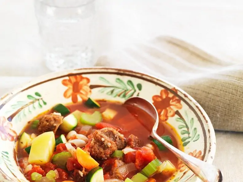 Schnelle Gemüsesuppe aus Italien