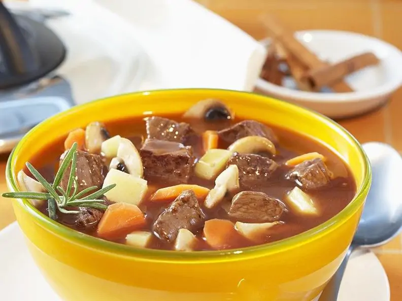 Gulasch mit Lebkuchengewürz