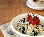 Risotto mit Spinat, Gorgonzola und Kernen