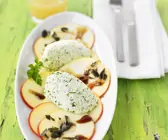Kräutercreme mit Obstcarpaccio