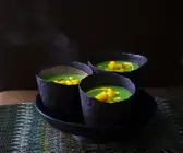 Erbsensuppe mit Blumenkohl