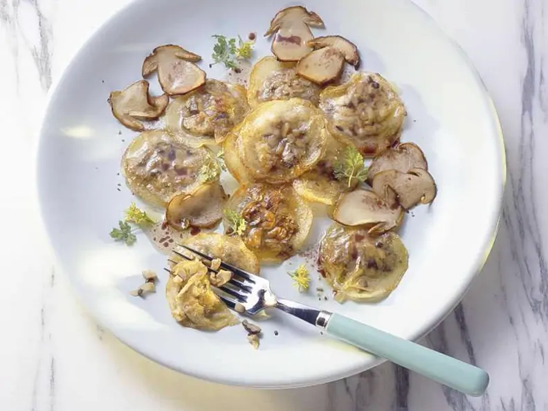 Gefüllte Kartoffelnudeln mit Steinpilzen