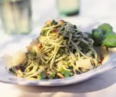 Nudeln mit Pesto