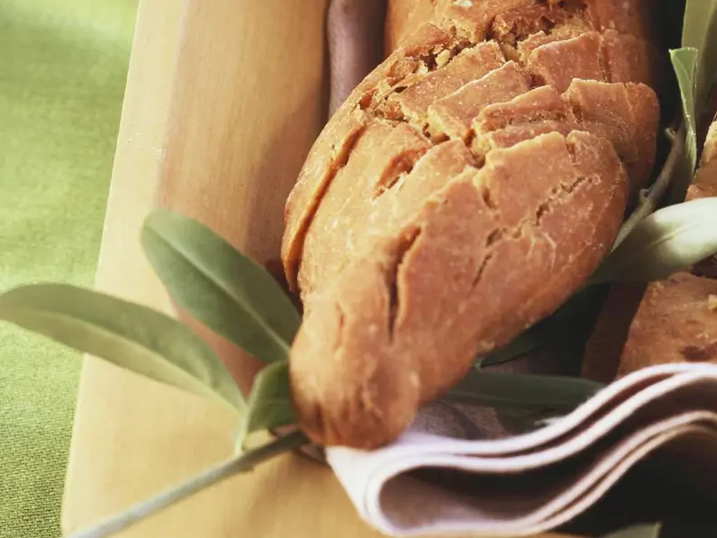Walnussbrot nach französischer Art