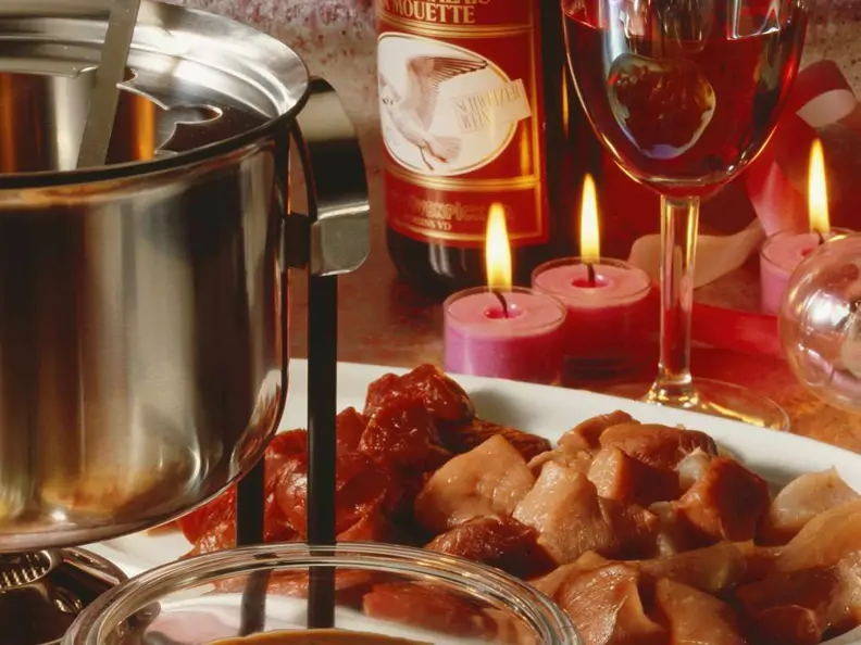Fondue mit Fleisch