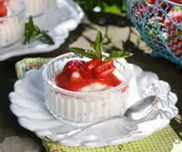 Quark mit Erdbeeren