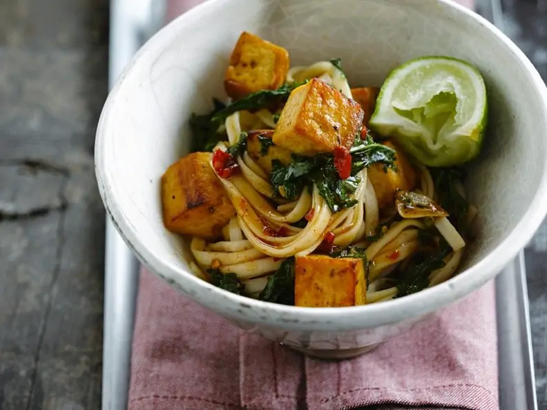 Mandoldnudeln mit Tofu